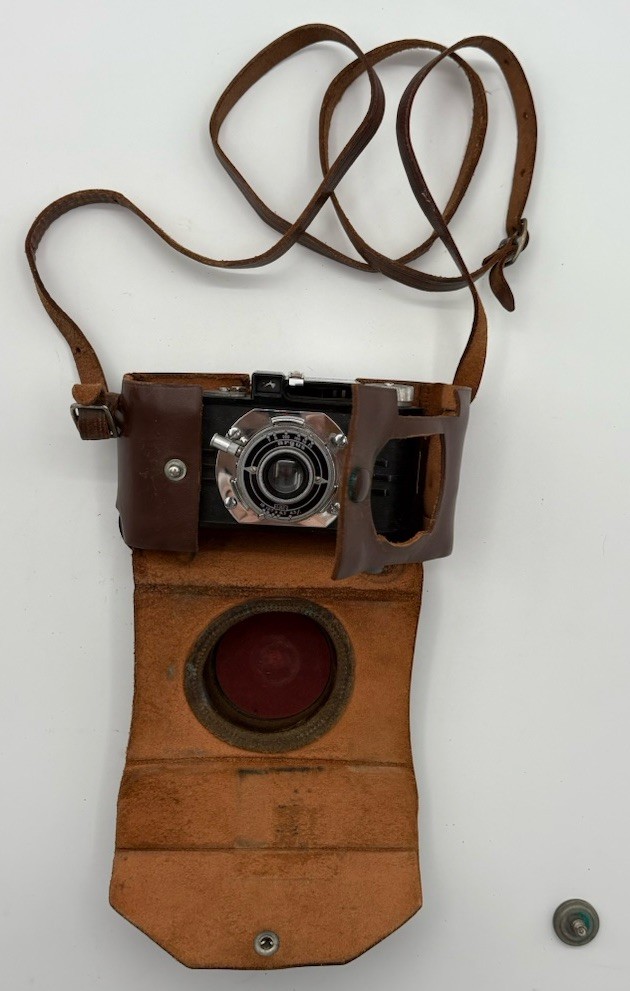 Argus Camera Vintage 1930’s   35mm with Case.
