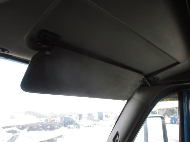 Replaces 2009 KENWORTH T2000 INTERIOR SUN VISOR ,  FL
