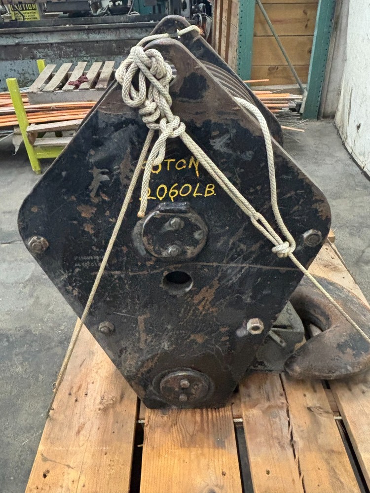 MCKISSICK 90 TON CAPACITY 7 SHEAVE CRANE HOOK BLOCK