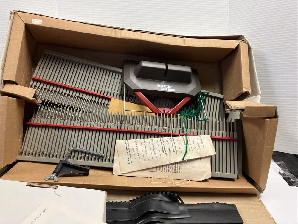 Bond Incredible Sweater Machine Knitting Machine - In Box