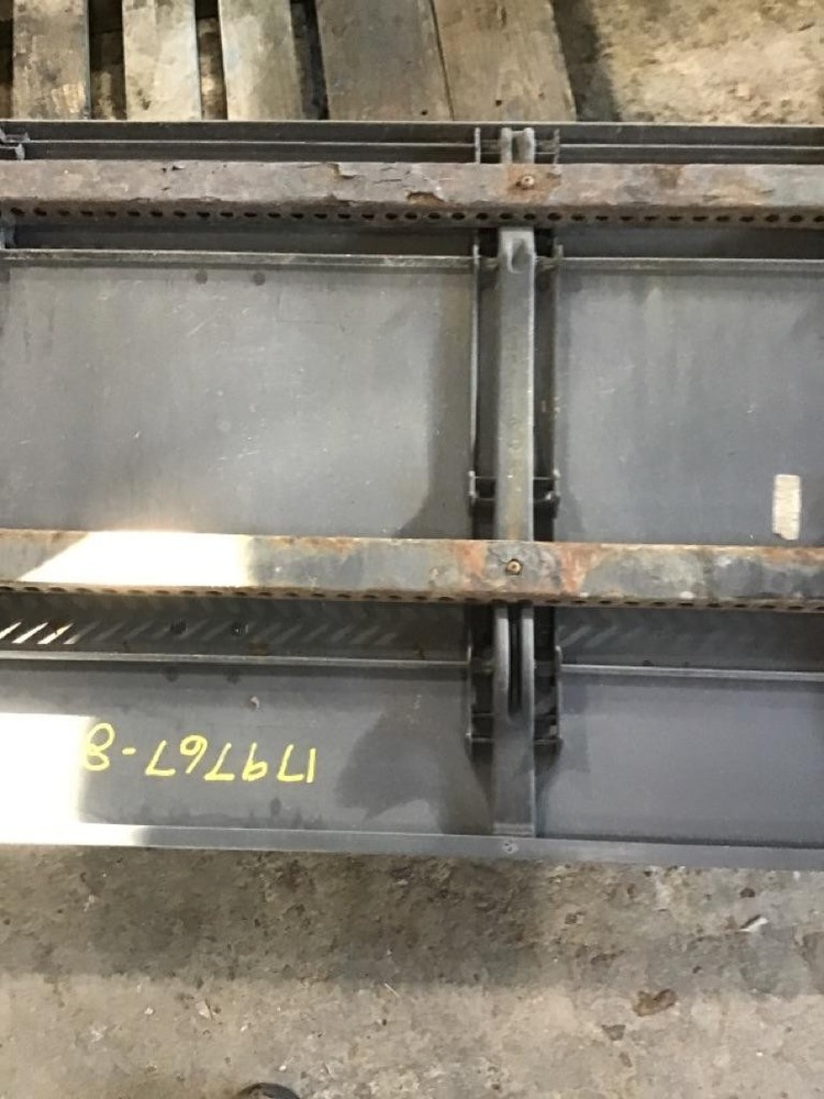 For 2017 FREIGHTLINER CASCADIA 113 SIDE FAIRING Right , MN