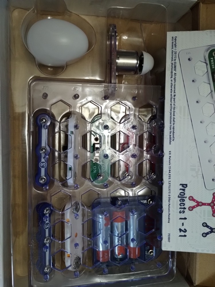 Elenco SCB-20 Snap Circuits Beginner Electronics Kit