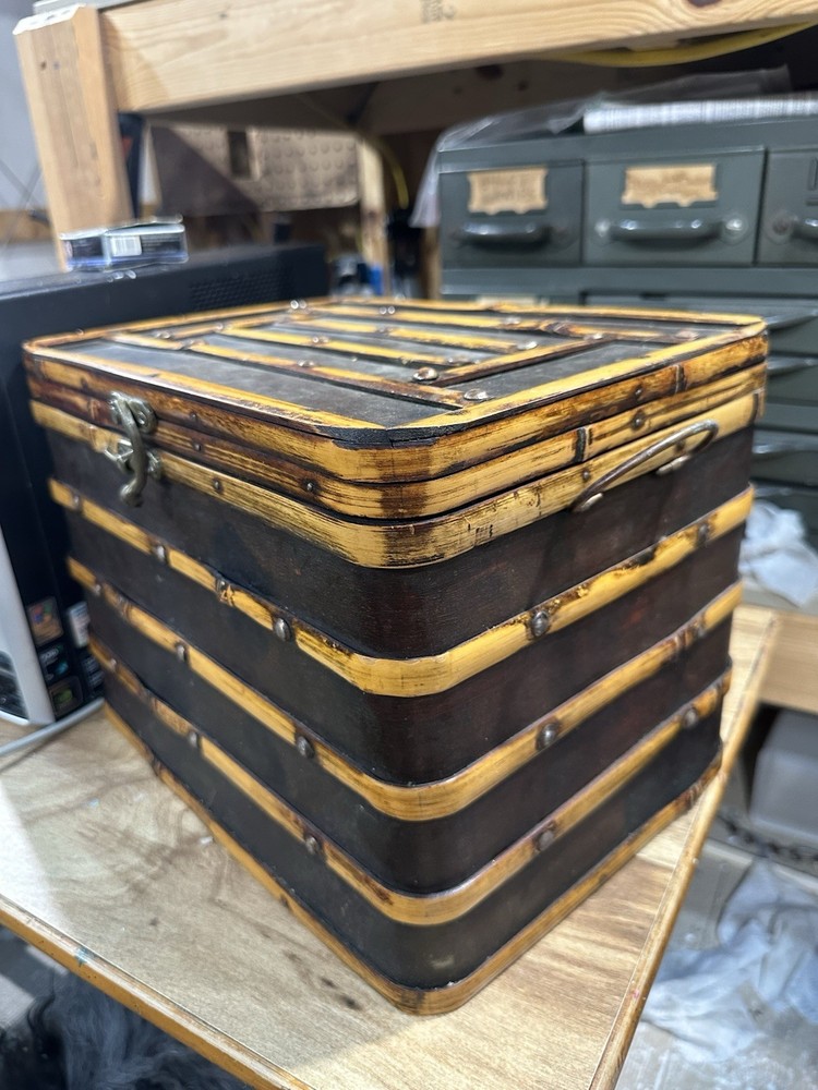 Vintage Chinese Chest