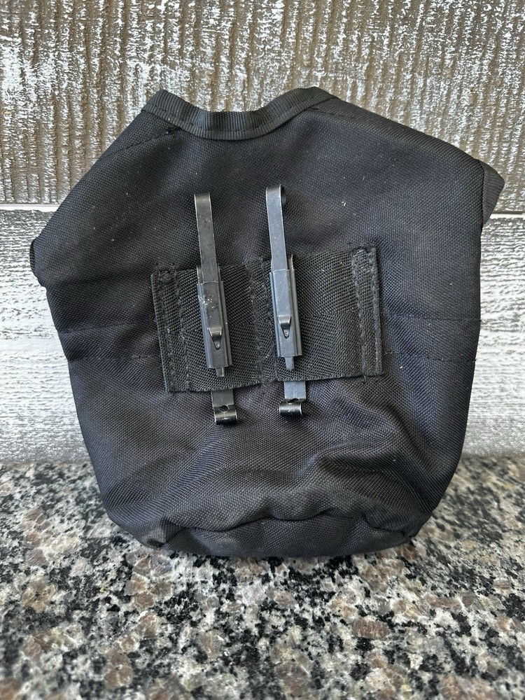 Black Nylon Canteen Cover With Felt Lining