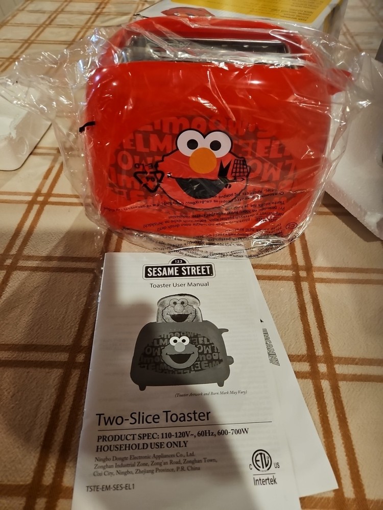 Sesame Street Elmo Waffle Maker & Toaster