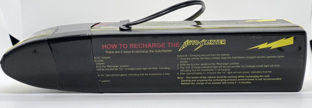 Auto Starter Car Battery Recharger With Flashlight