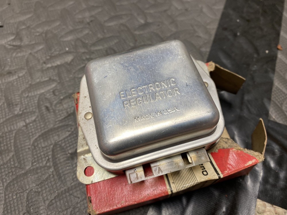 Electronic Voltage Regulator GR-540