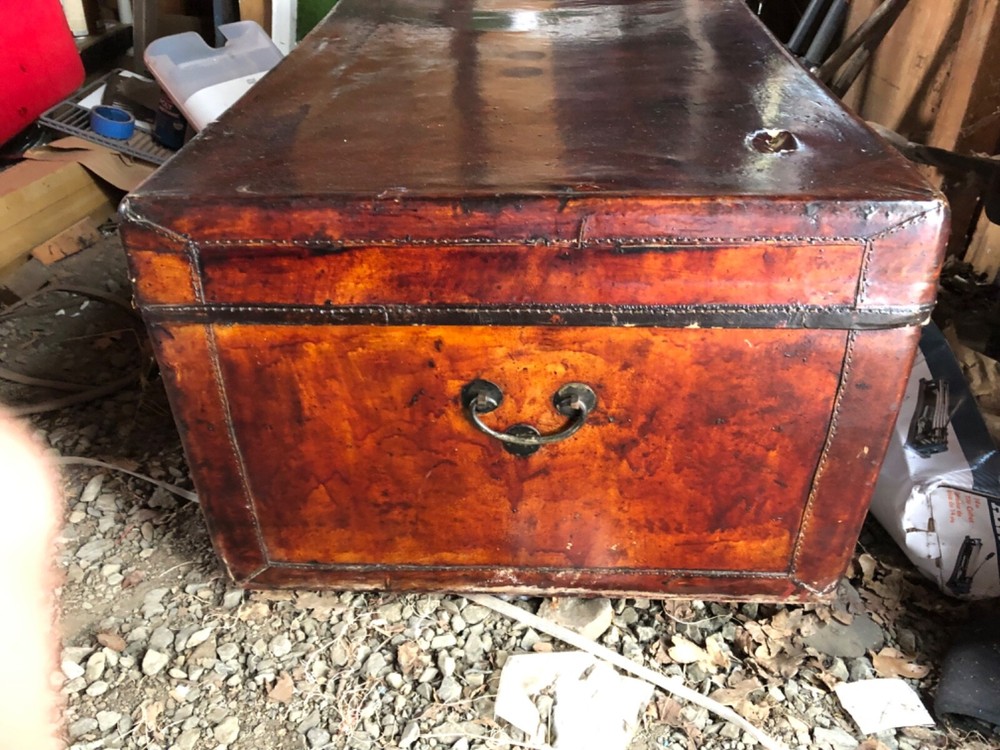 1920's chinese leather red lacquered trunk