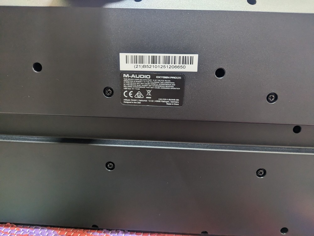 M-Audio Oxygen Pro 25-Key Midi controller