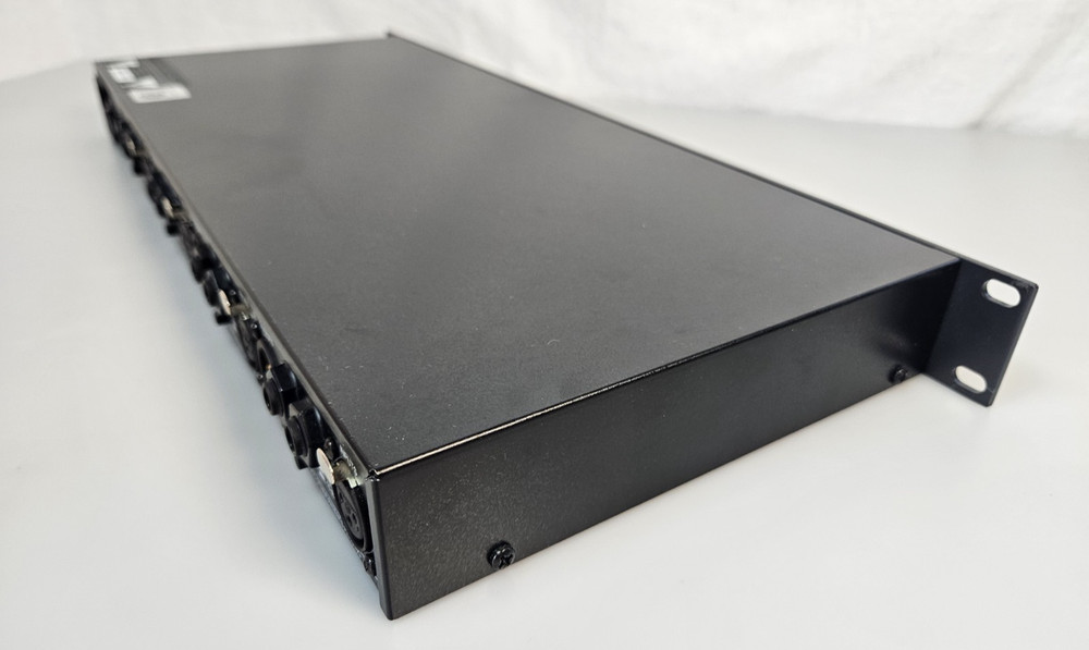 dbx 1046 Quad Compressor/Limiter