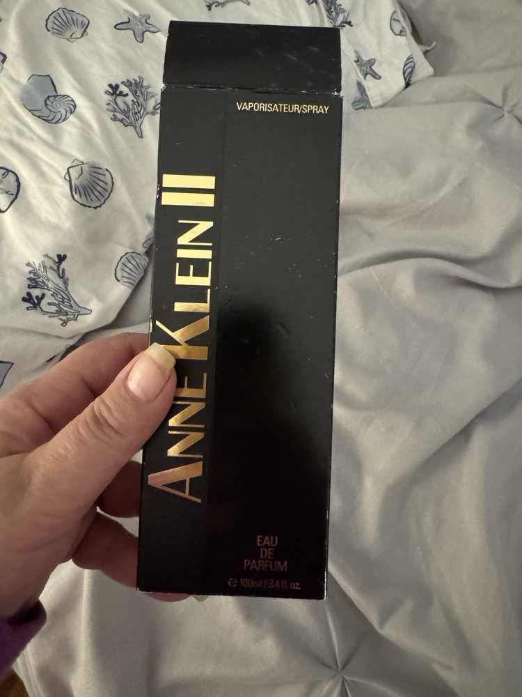 Big Bottle Anne Klein 2