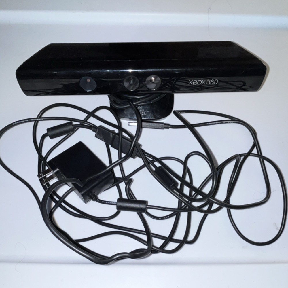 Xbox 360 Kinect Bundle POWER CORD INCL