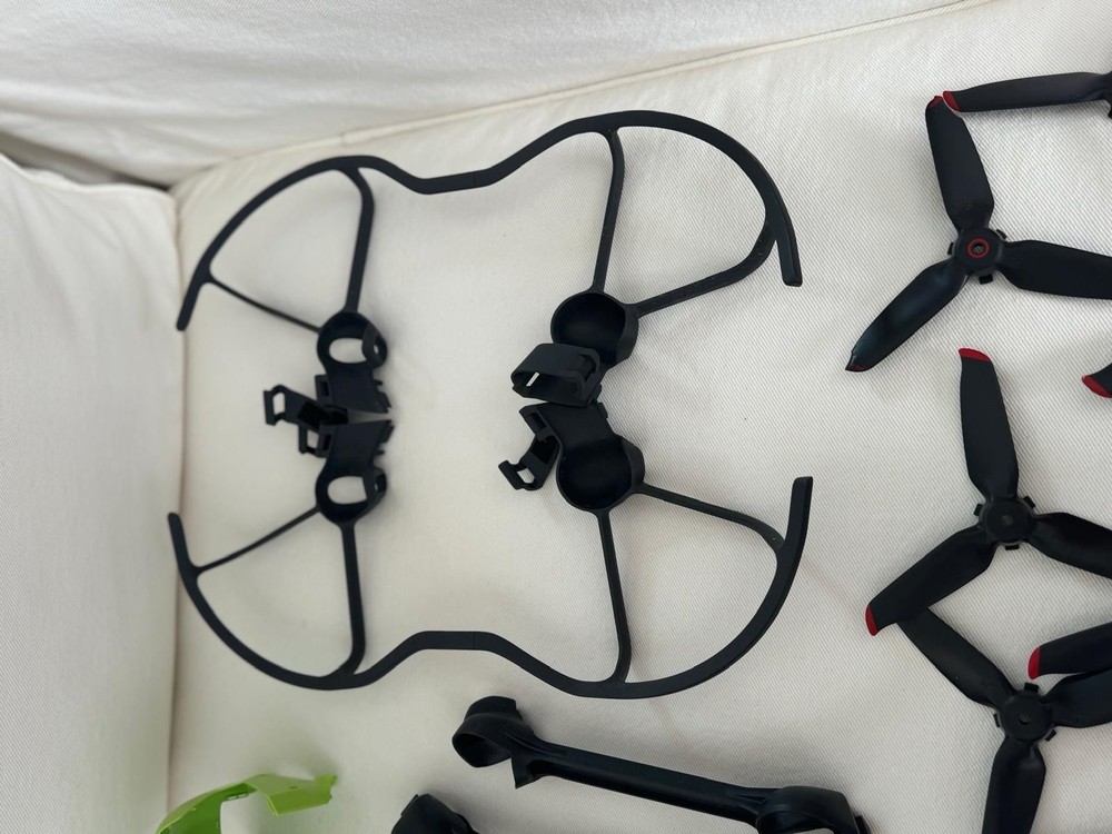 DJI FPV Combo Drone with Remote Control, Motion Controller, V2 Goggles