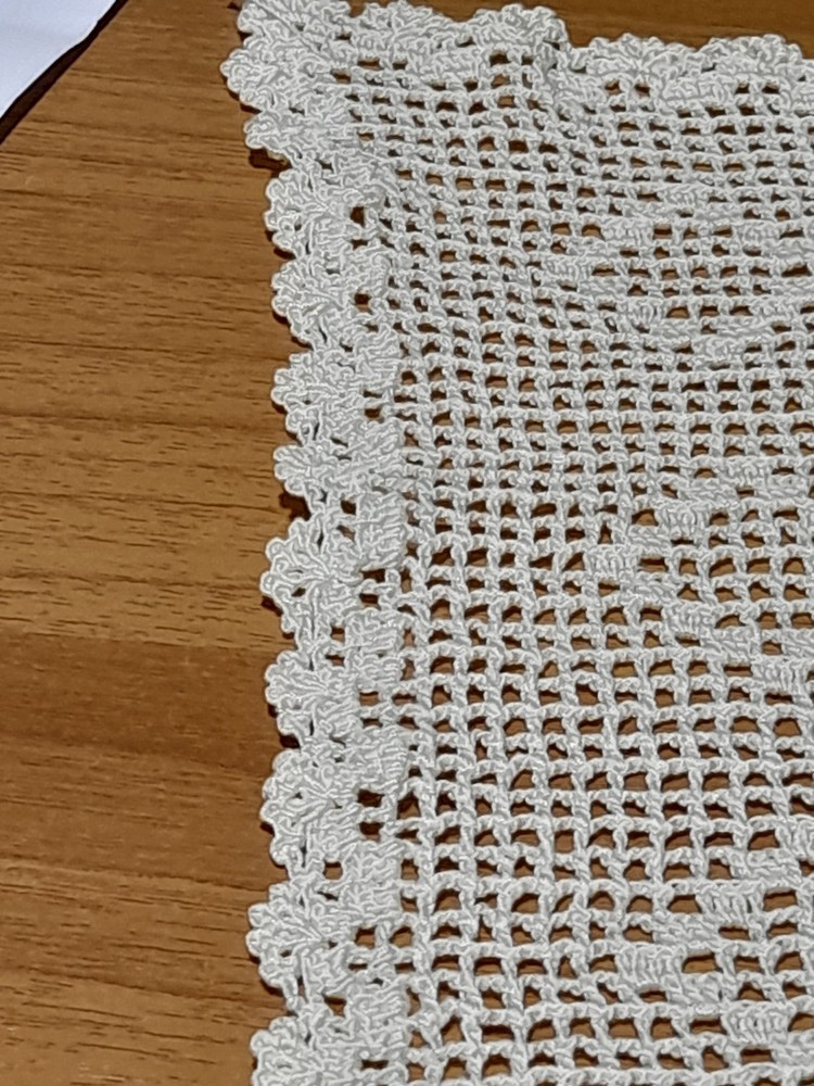 VINTAGE 18 GRAM CROCHET DOZER