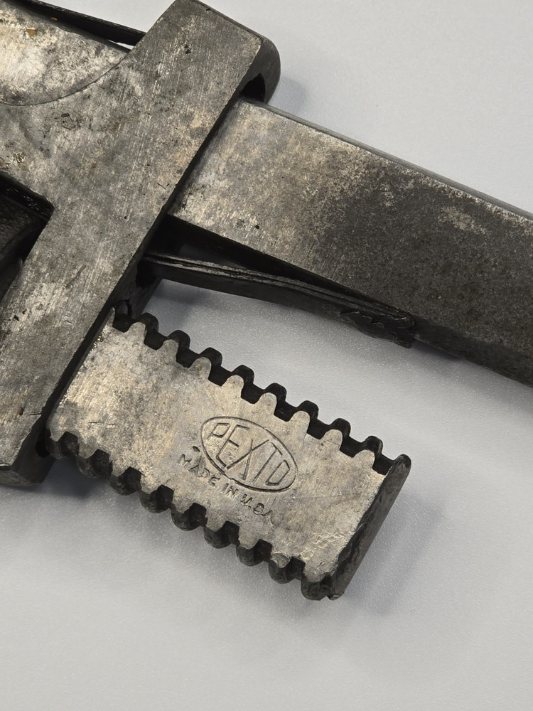 PEXTO USA 14 Inch Stillson Pattern Pipe Wrench