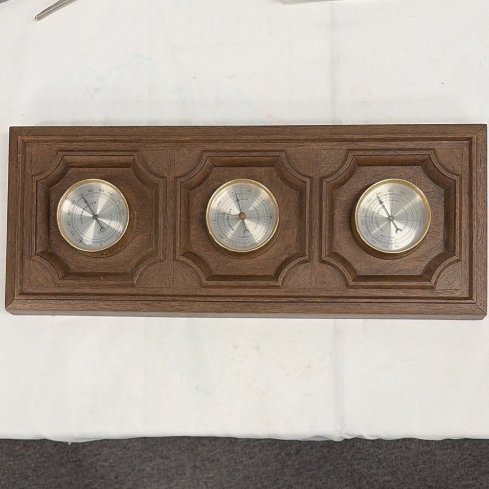 Springfield Wood Panel Wall-Mounted Barometer Thermometer Hygrometer
