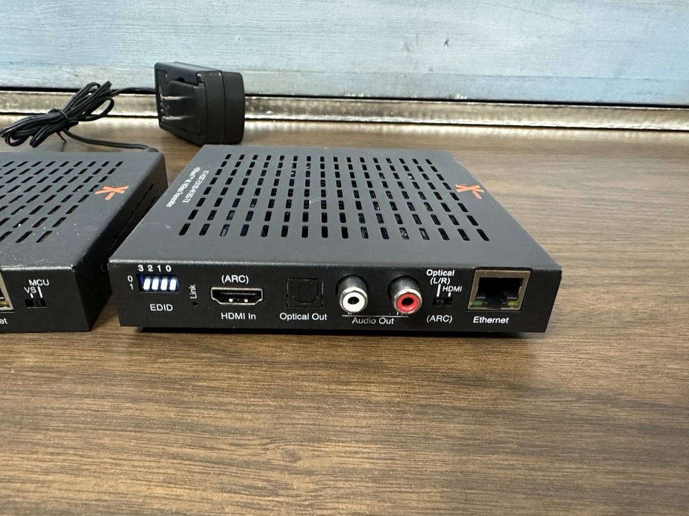 XANTECH XT-HDBT-EX100-4K18G-RX /tx Set