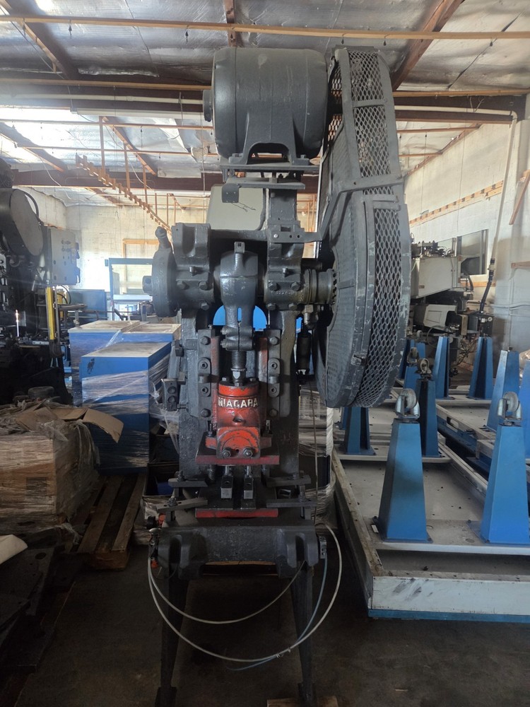 Niagara punch press