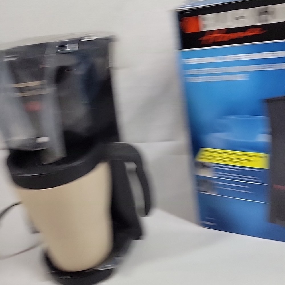 Black & Decker Brew & Go Personal Coffee Maker with Cup Model DCM18 Open Box