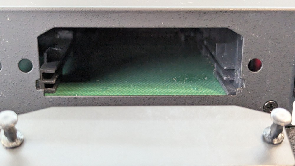 Adtran Netvanta 4430 1700630E1 - Powers On