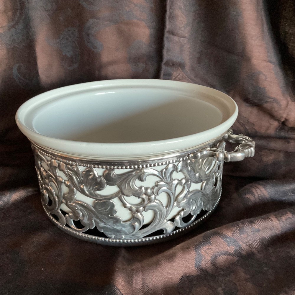 Covered Oven-Proof Silver Serving Piece - Reed & Barton