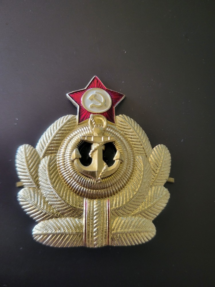 3-Russian Hat Badges