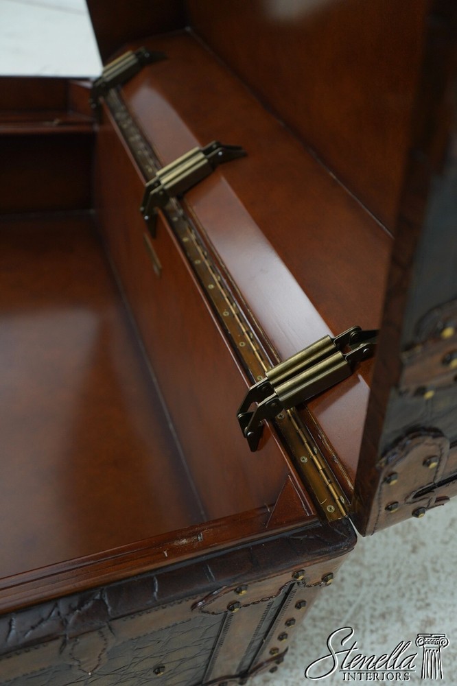 L67479: MAITLAND SMITH Gator Pattern Leather Storage Trunk