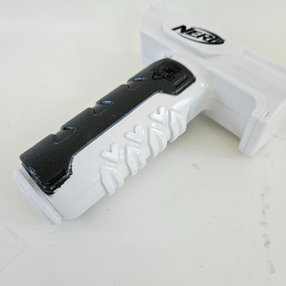 Nerf N-Strike White Elite Retaliator Pump Handle Grip Foregrip Accessory Part