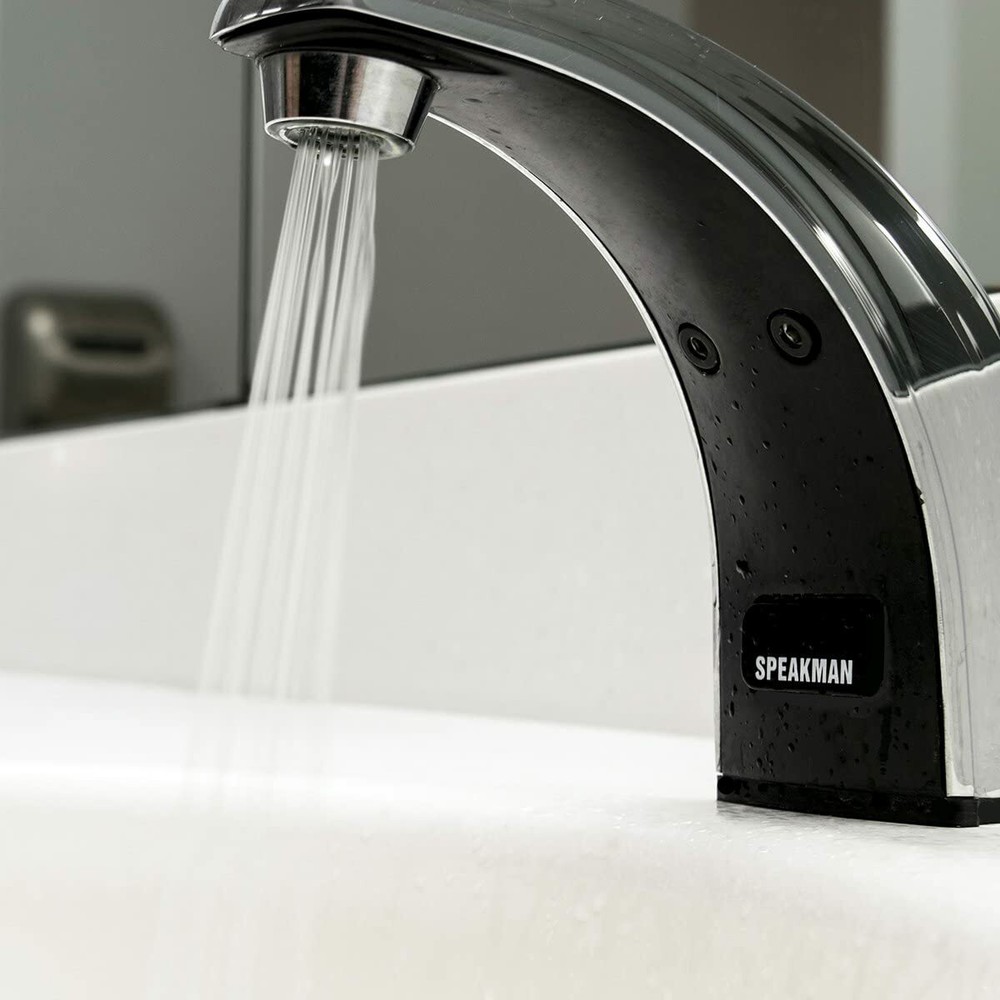 Speakman SensorFlo Classic Battery-Powered Lavatory Sensor Faucet in Chrome