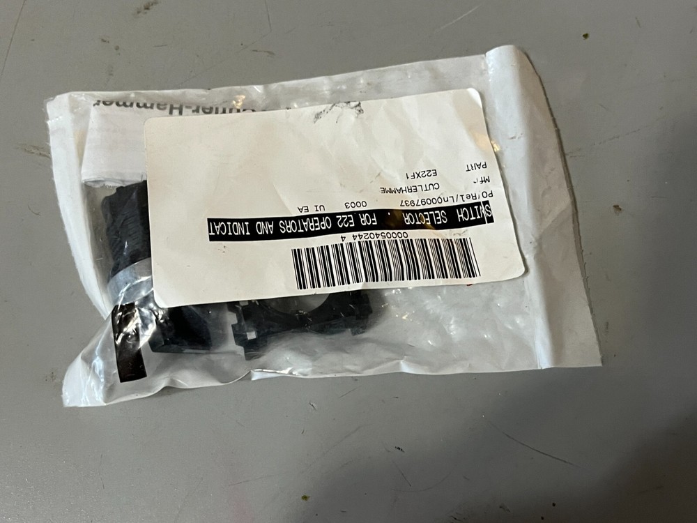 Cutler Hammer, Selector Switch, E22XF1