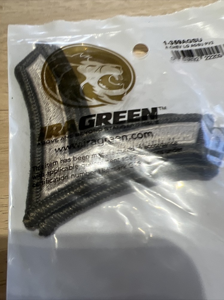 US Army Private PV2 E-2 Chevrons, Silverish /green ,Patch Set, Small, NEW!