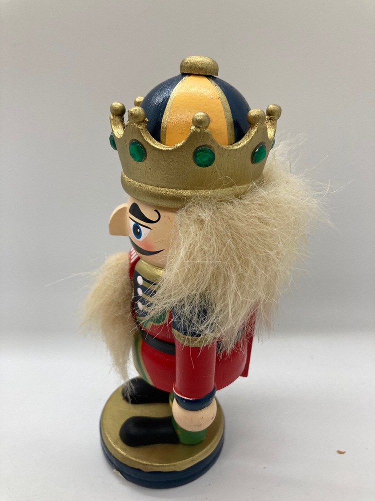 Holiday Decor, Wooden Nutcracker, King Style, Moveable Mouth