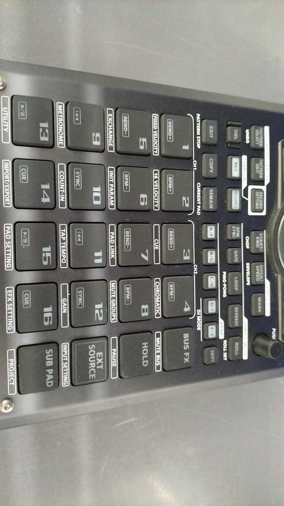 ROLAND Sampler SP-404MK2 From Japan