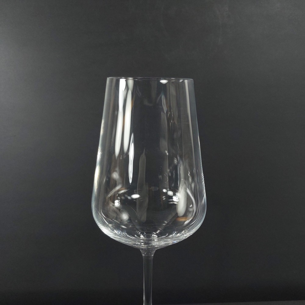 Wine Glass for Light Bodied Whites 9" Unmarked