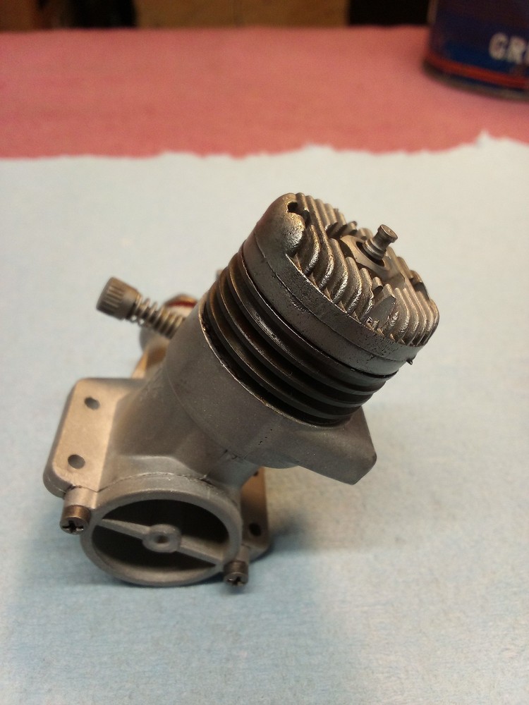 Vintage Fox 15 Model Airplane Engine