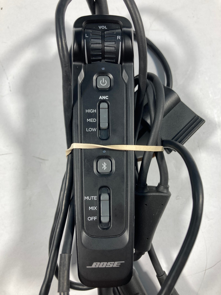 Bose A30 Aviation Headset with Bluetooth, Dual GA Plug and Soft Case