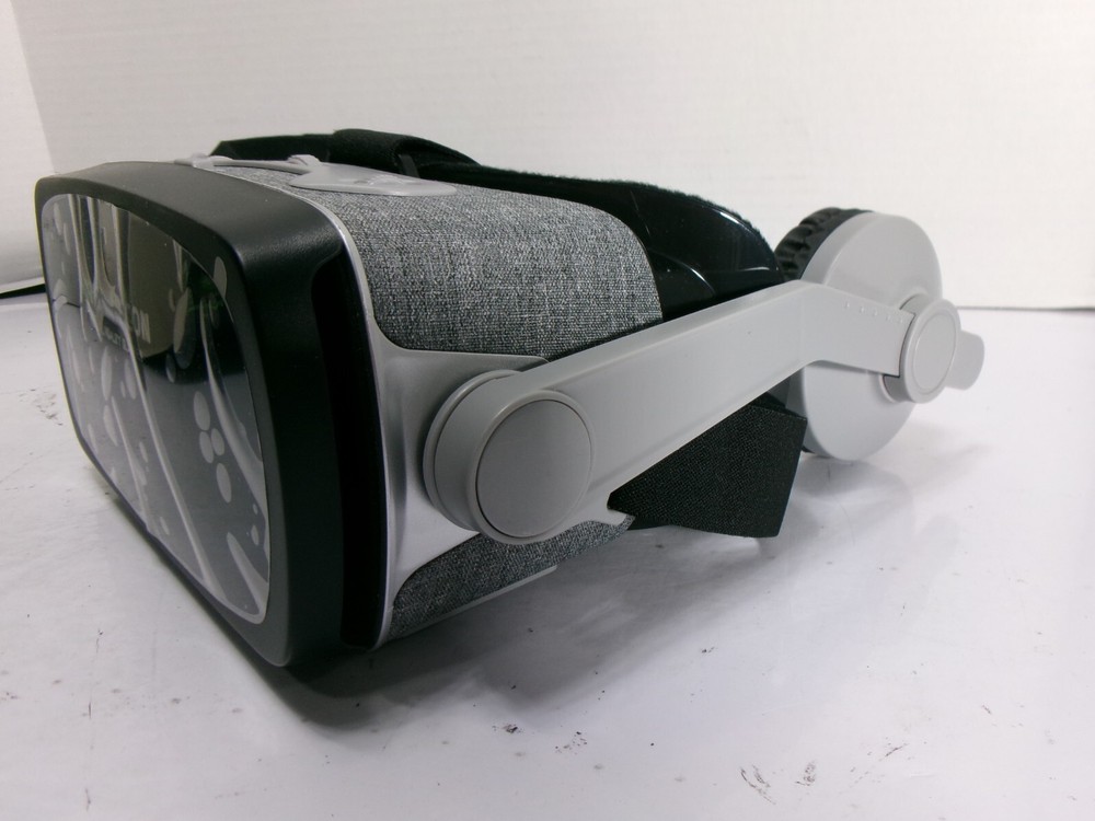 VR SHINECON VR Headset Compatible with Android, Windows Phone, & iPhone - NOB