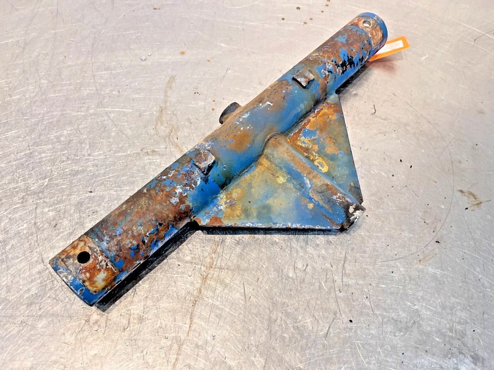 Long 260 Tractor Center Front Axle Bracket