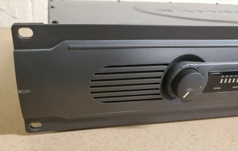 Samson Tech Servo 200 Power Amplifier 2-Channel Relay-controlled Power-on 200W