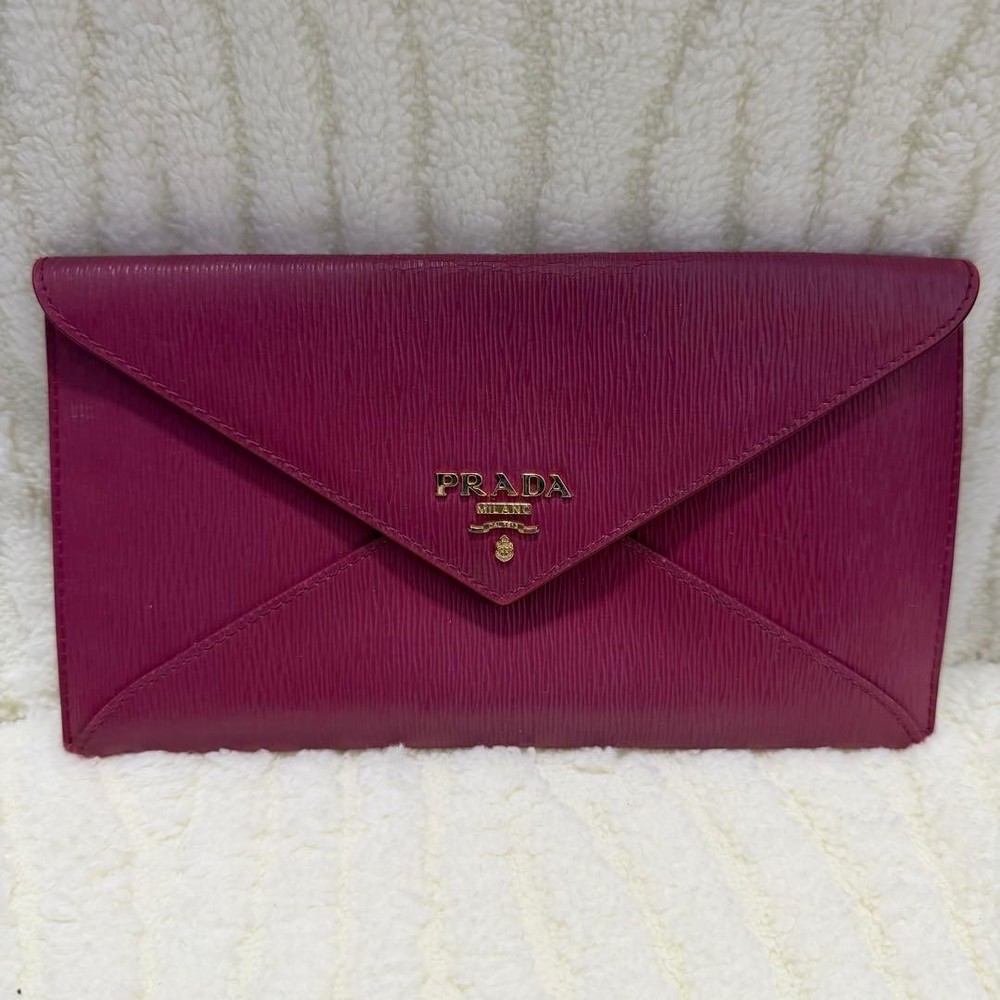 PRADA Pink Solid Folding Wallet for Women excellent gift