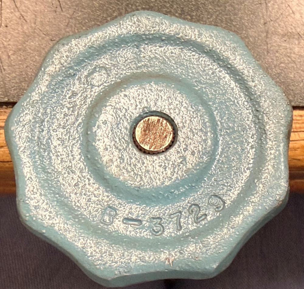 Armstrong Head Adjustable Screw PN: 3729