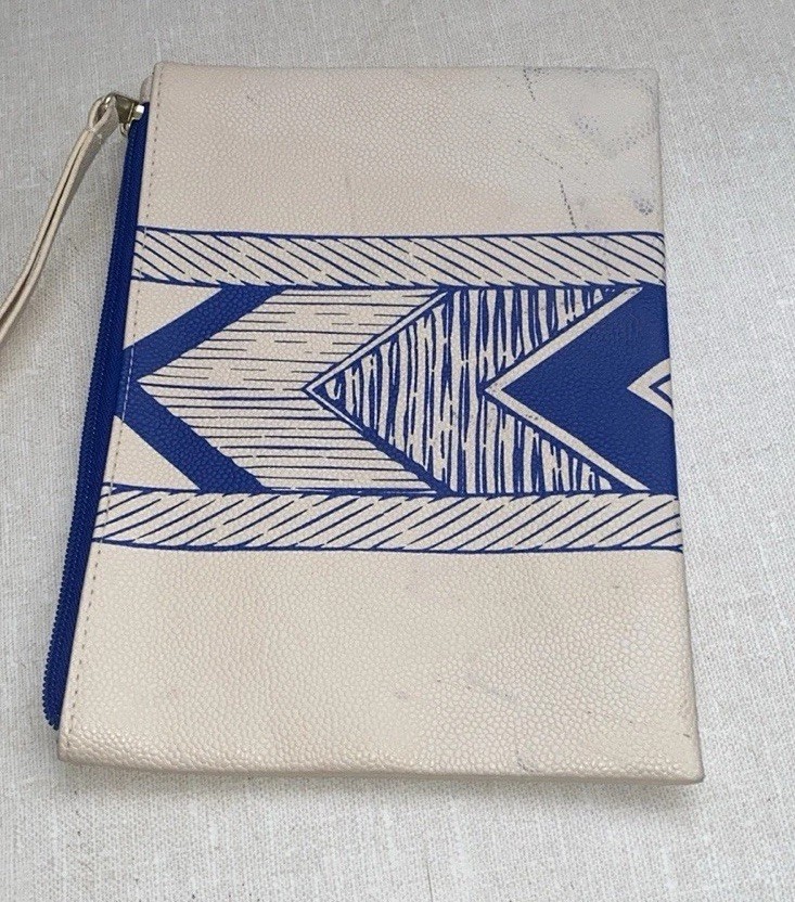 Brooks Running  Cosmetics Bag