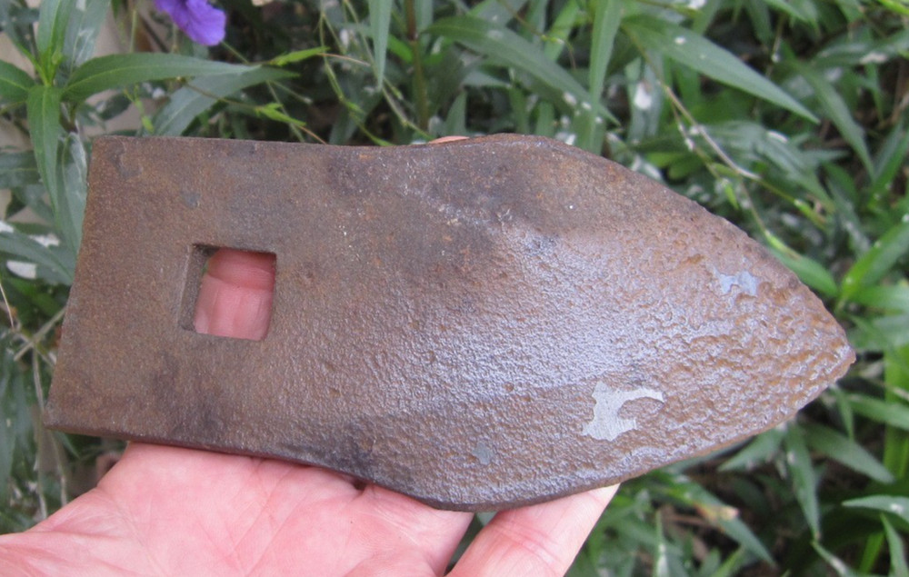 Plow Head old curved attachment