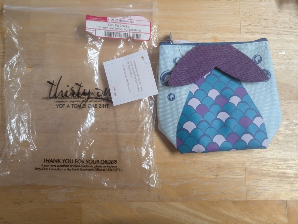 Thirty One Cool Zip Snacker Mermaid Tail