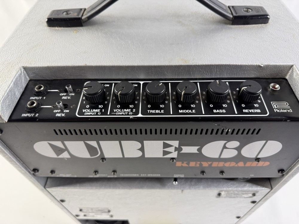 Roland Cube 60 Keyboard Vintage Amplifier Working In Excellent Condition TESTED!