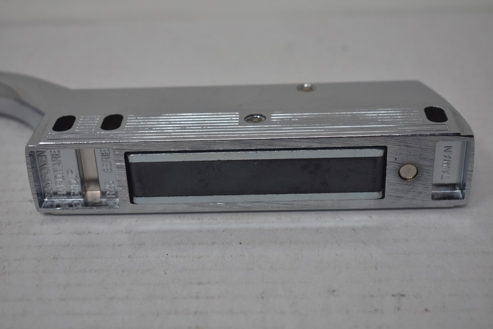 Component Hardware Group Heavy Duty Magnetic Latch Die-Cast R25