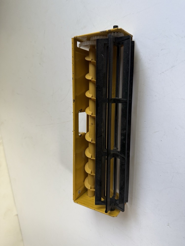 New Holand 1/16 Grain Head (4)
