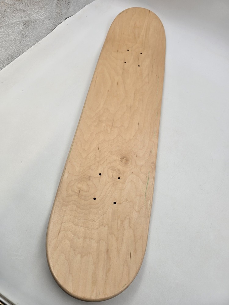 New Rasa Libre Skateboard 31x73/4