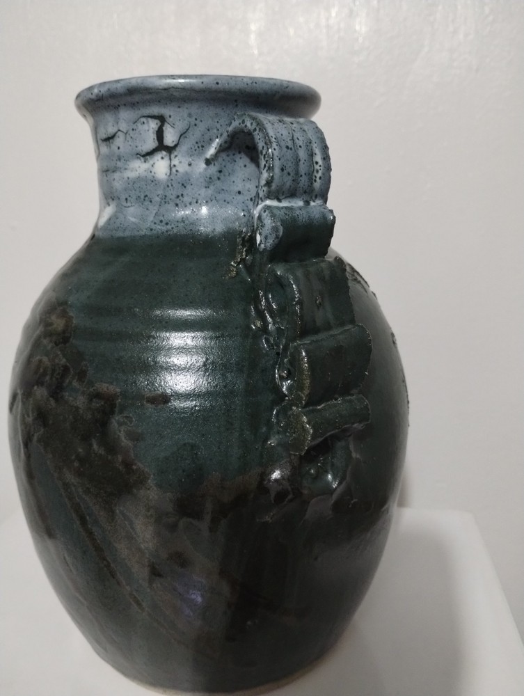 SIGNED - STUDIO POTTERY ART VASE 10"×8"