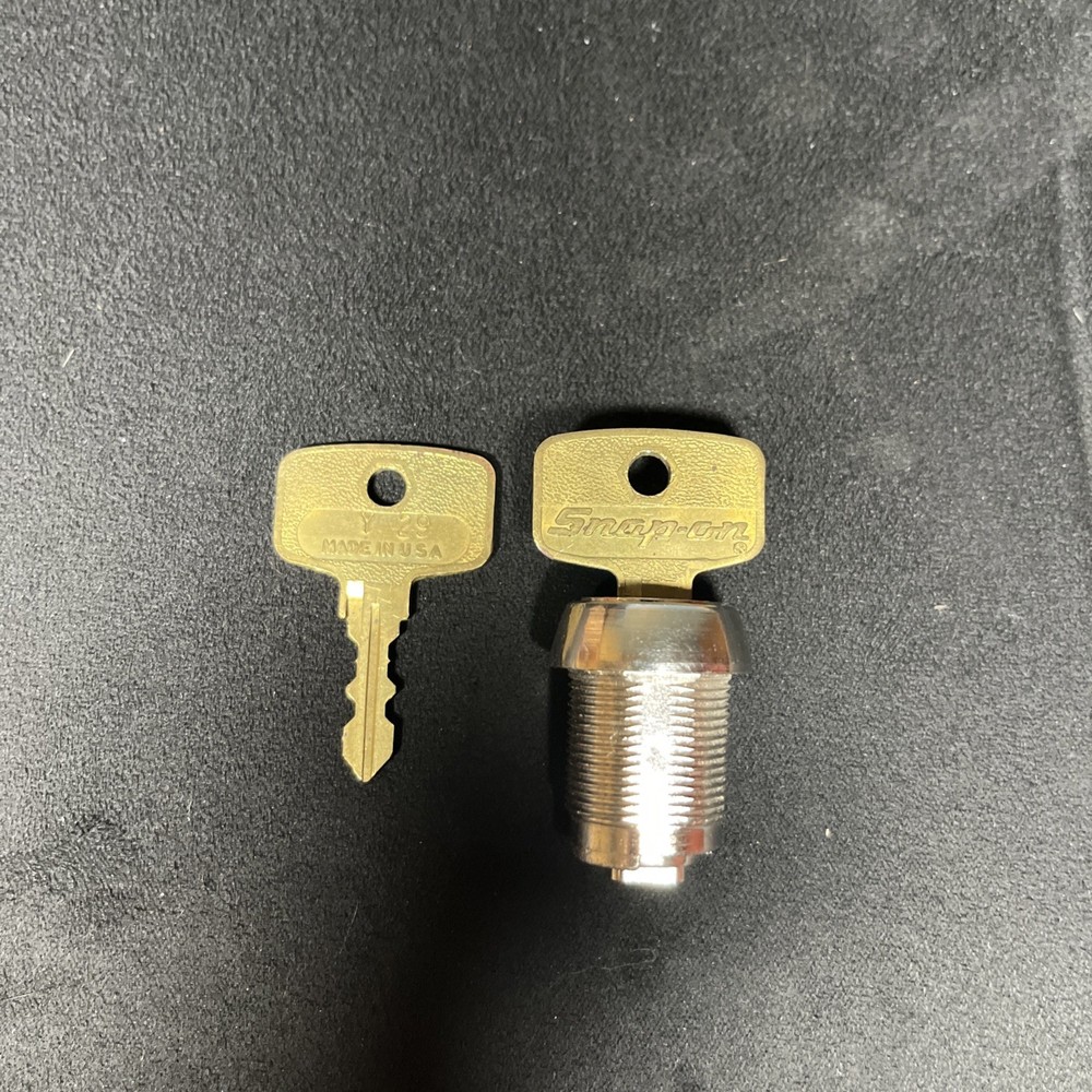 Snap-On Tool Box Cylinder Lock w/ 2 Keys (Y-29 Series/Code)